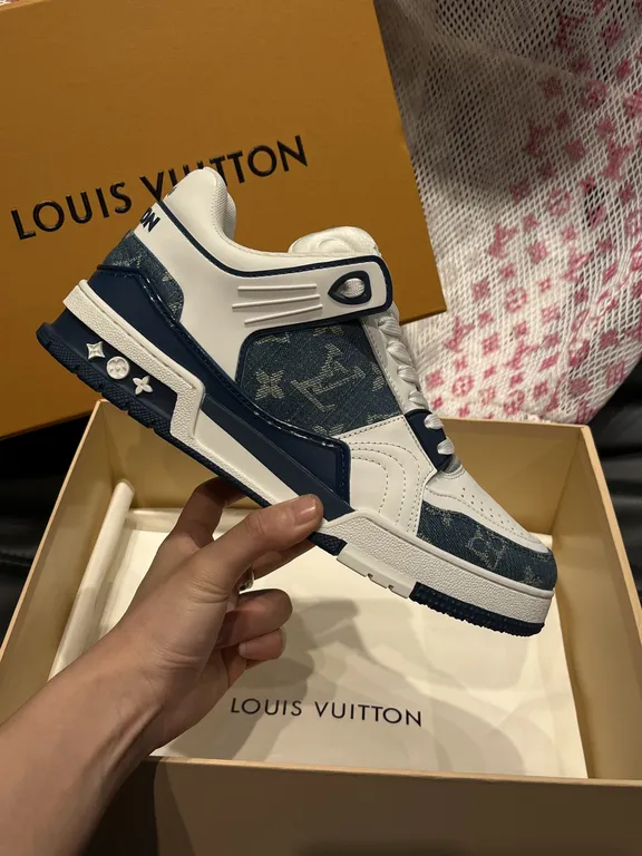 Louis Vuitton Shoe 